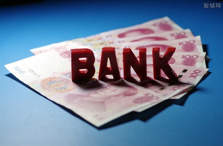 [北京私人借钱]年中资金不紧张 高息理财产品成了抢手货